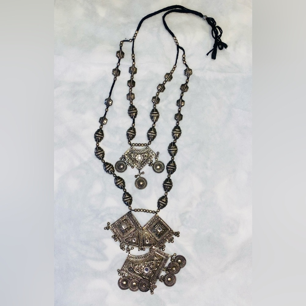 Big massive metal necklace